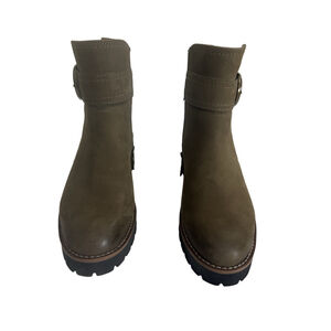 EUC Blondo Waterproof Army Green Leather Ankle Boots 7.5M Lug Sole 2.5” Heel